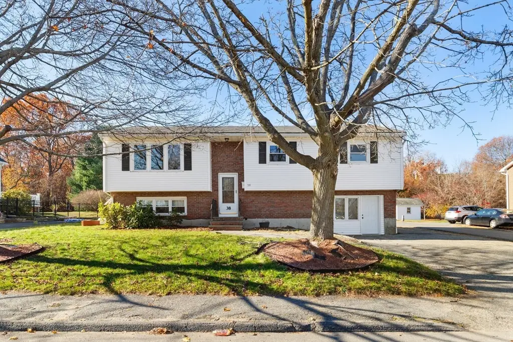 38 Valley St, Salem, MA 01970 - Image #1