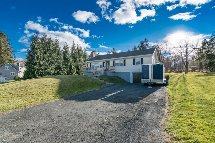 7 Kaolin Rd, Blandford, MA 01008 - Image #3