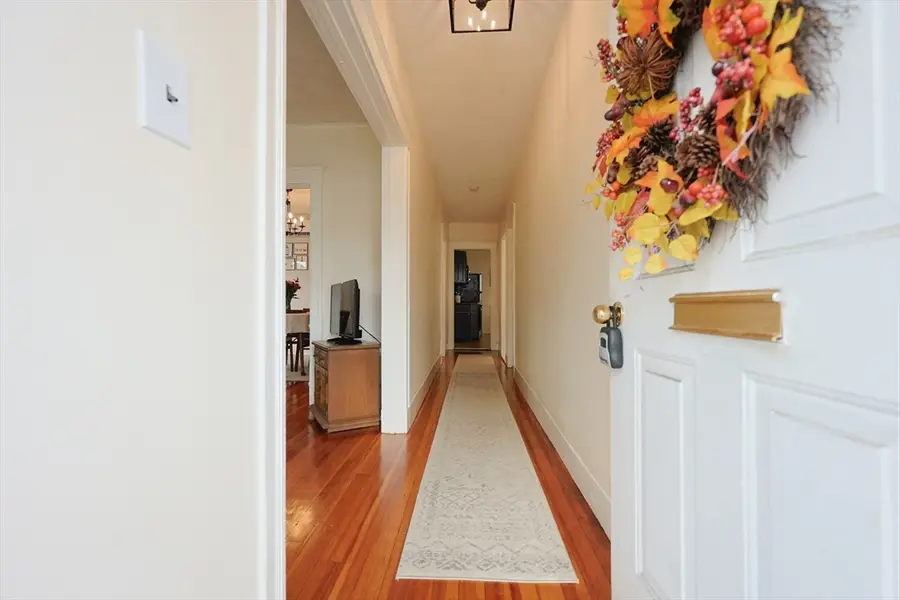 27 Oakland St #27, Watertown, MA 02472 - Image #3