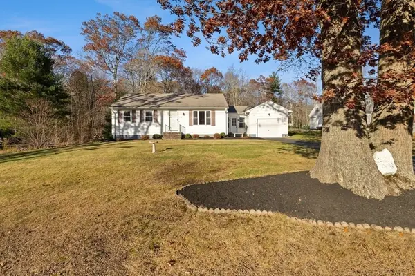 1332 Main St, Dighton, MA 02715