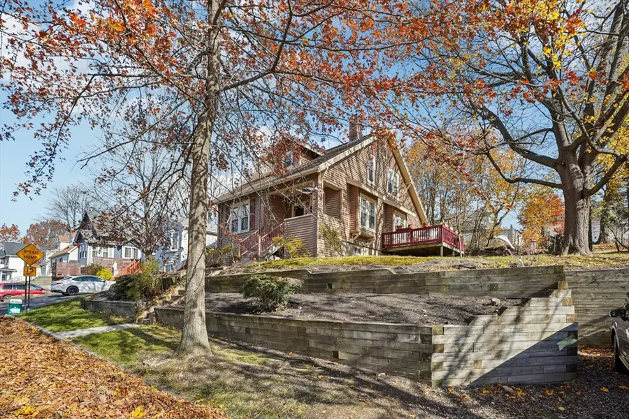 55 Standish St, Worcester, MA 01604 - Image #3