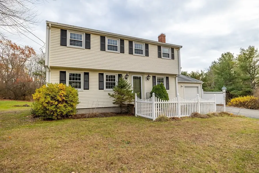 97 Kendall Rd, Tewksbury, MA 01876 - Image #2