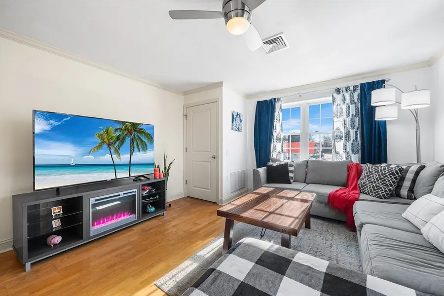 545 Page St #208, Stoughton, MA 02072 - Image #3