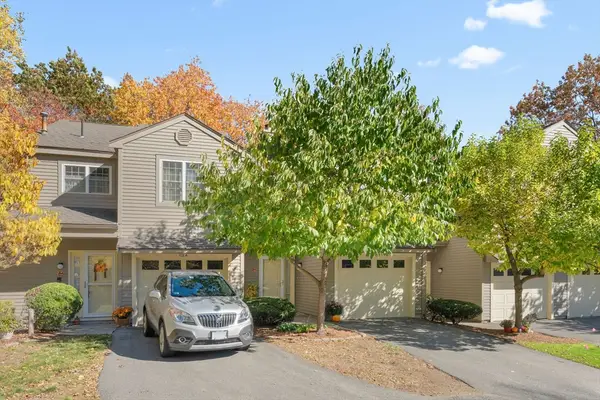 112 Ridgefield Circle #B, Clinton, MA 01510