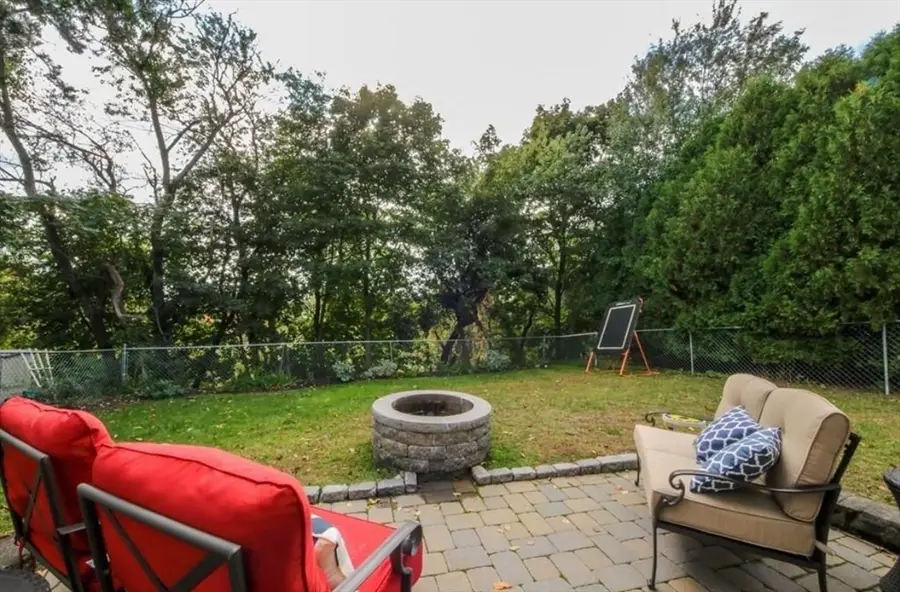 17 Mooney, Salem, MA 01970 - Image #3