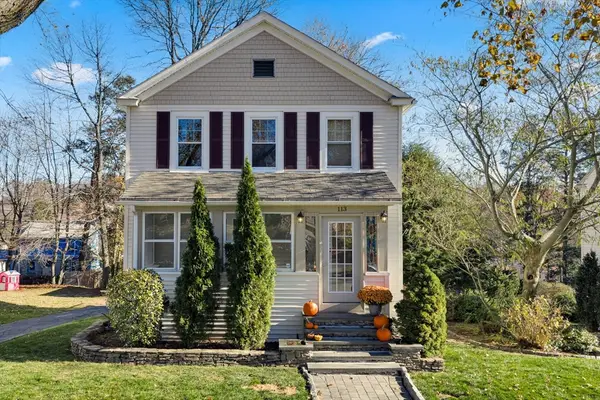 113 Bay State Road, Worcester, MA 01606