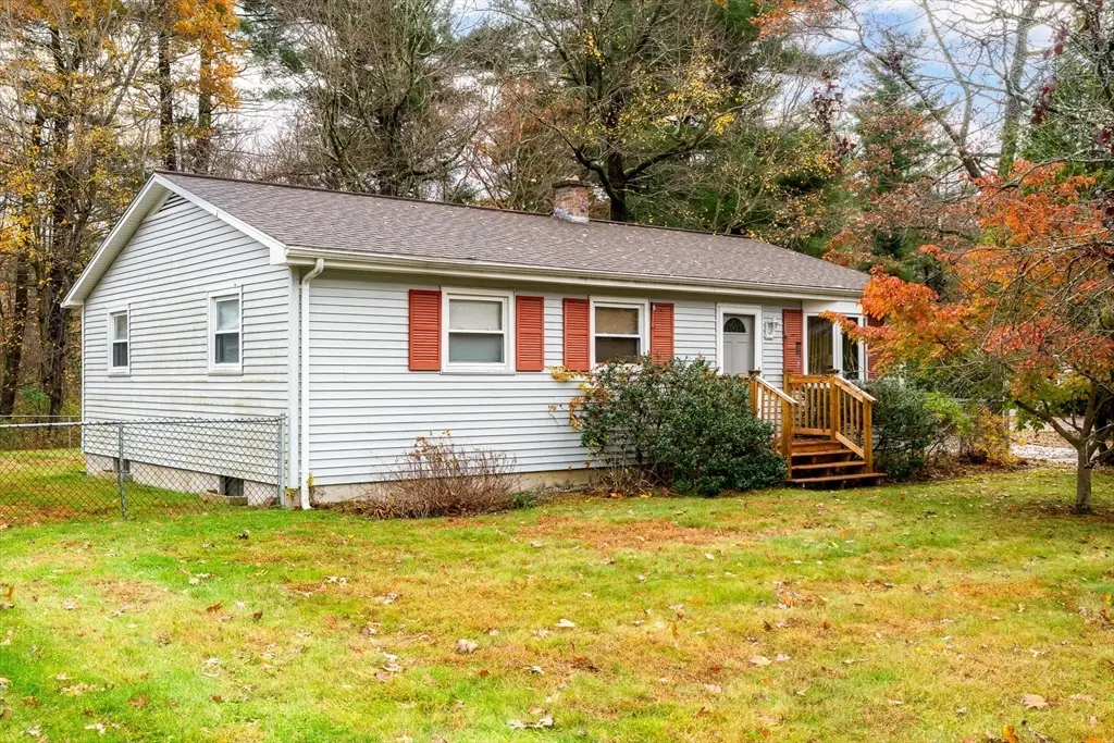 331 Grand Valley Rd, Springfield, MA 01128 - Image #1