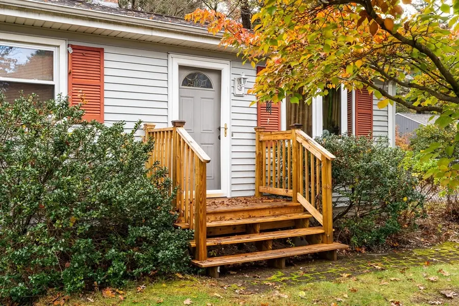 331 Grand Valley Rd, Springfield, MA 01128 - Image #3