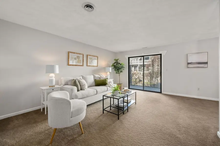 29 Concord Greene #3, Concord, MA 01742 - Image #3