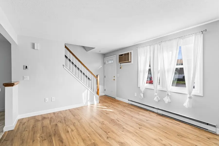 41 South St #11, Easthampton, MA 01027 - Image #3