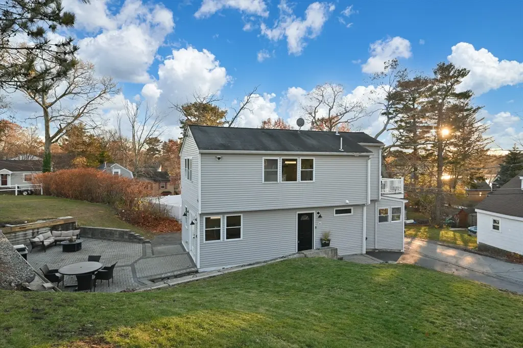 10 Hillside Rd, North Reading, MA 01864 - Image #1