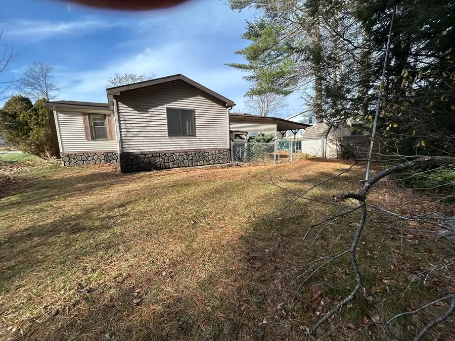 51 Champagne Rd, Gardner, MA 01440 - Image #2