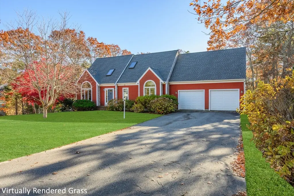 34 Mckenna Ridge Rd, Falmouth Town, MA 02536 - Image #1