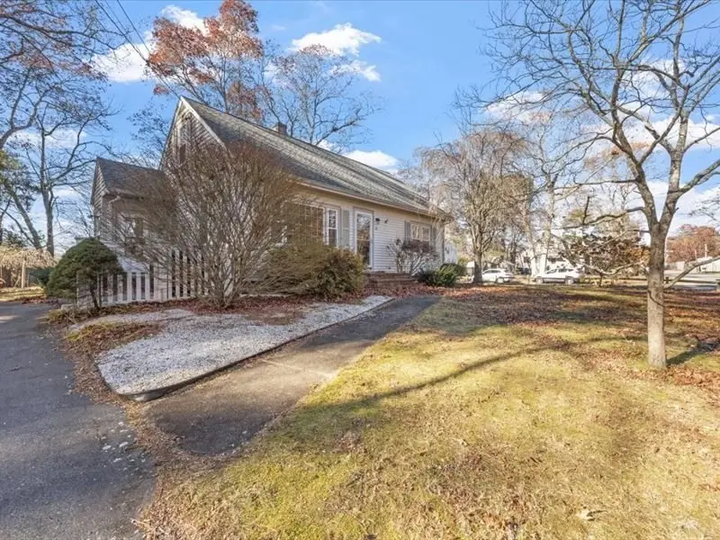 61 Morton Avenue, New Bedford, MA 02745 - Image #2