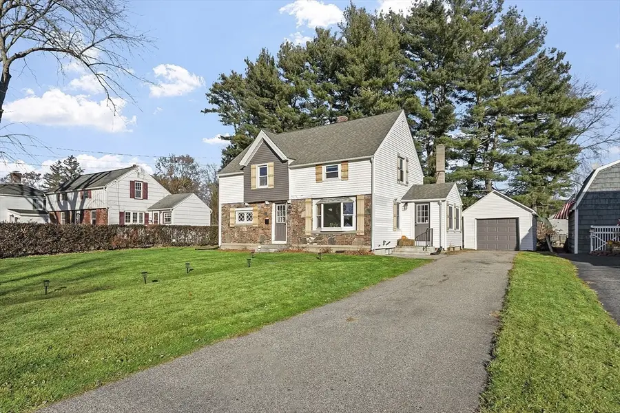 8 Bacon St, Oxford, MA 01540 - Image #2