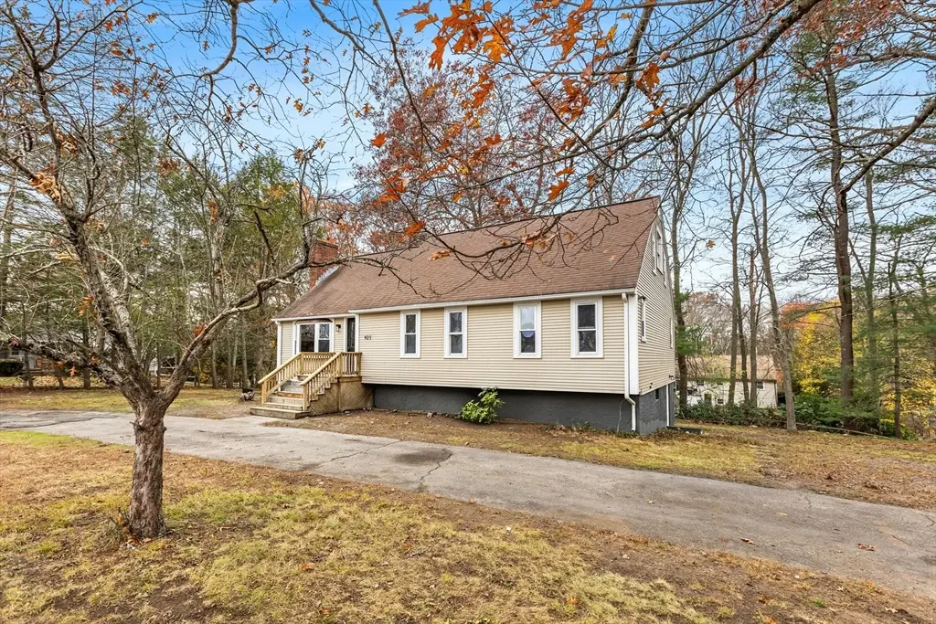 925 Ash St, Brockton, MA 02301 - Image #1