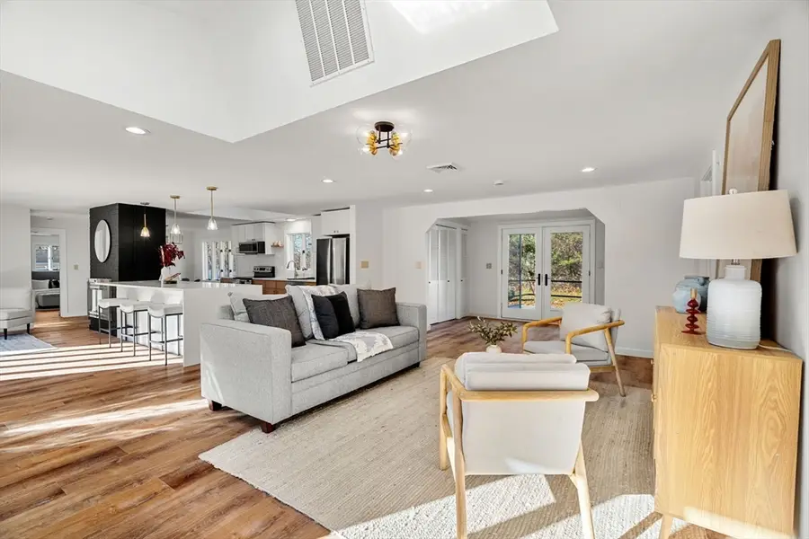 11 Murray Street, Peabody, MA 01960 - Image #2