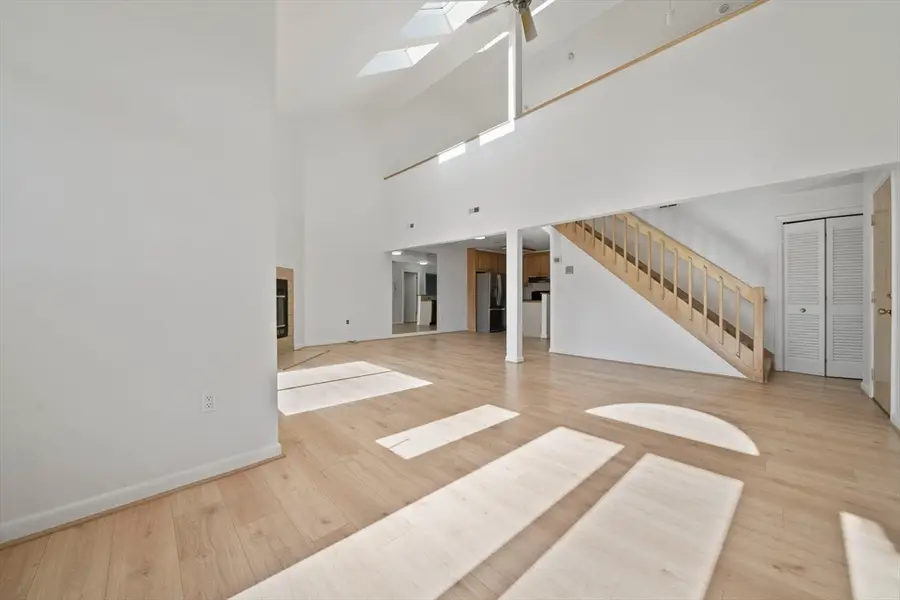 110 Burkhall #H, Weymouth, MA 02190 - Image #2