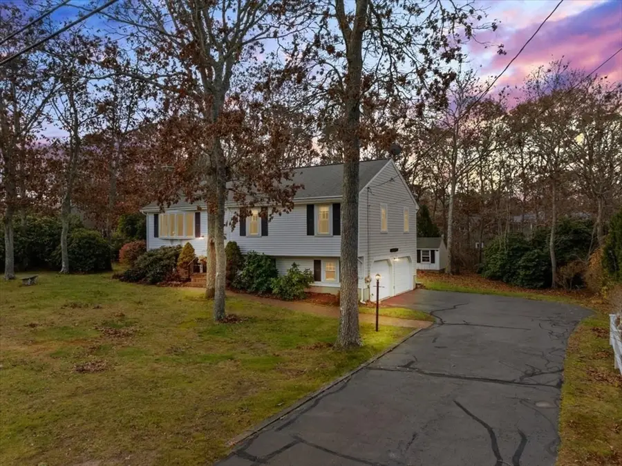 7 Portside Dr, Pocasset, MA 02559 - Image #3