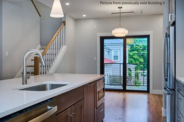 10 Hawley Street #4B, Northampton, MA 01060