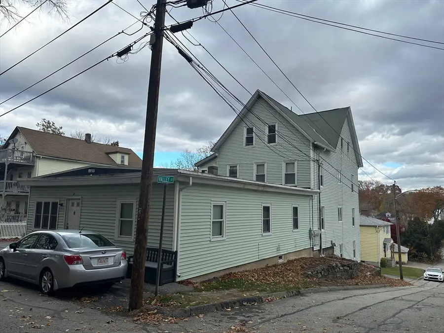 17 Mount Pleasant St, Webster, MA 01570 - Image #2