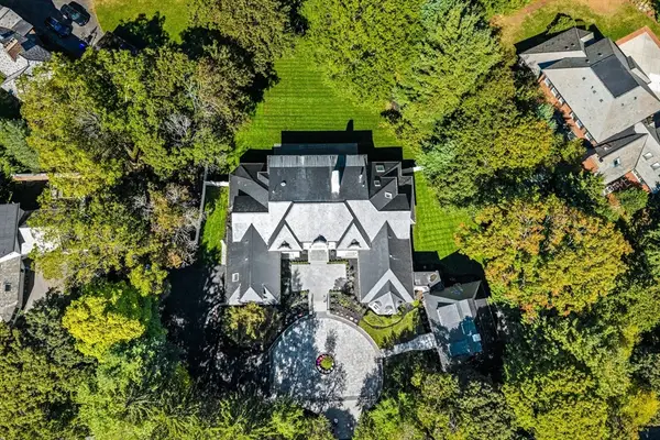 335 Heath St, Brookline, MA 02467