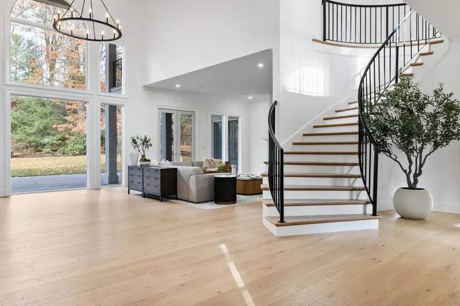 335 Heath St, Chestnut Hill, MA 02467 - Image #2