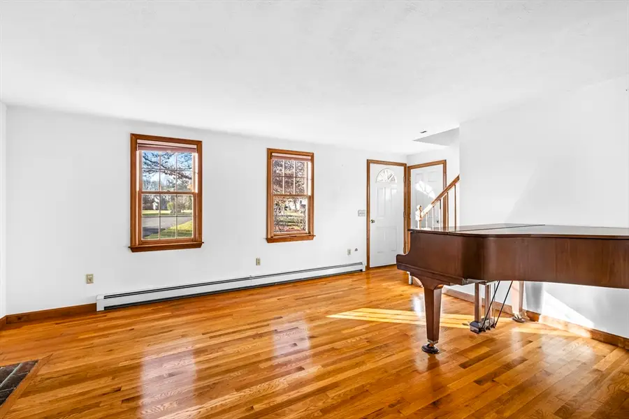 23 Meadowood Ln, East Falmouth, MA 02536 - Image #3