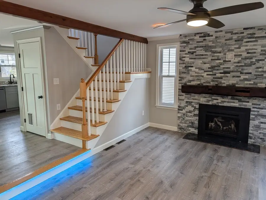 330 Wellman Ave., North Chelmsford, MA 01863 - Image #3