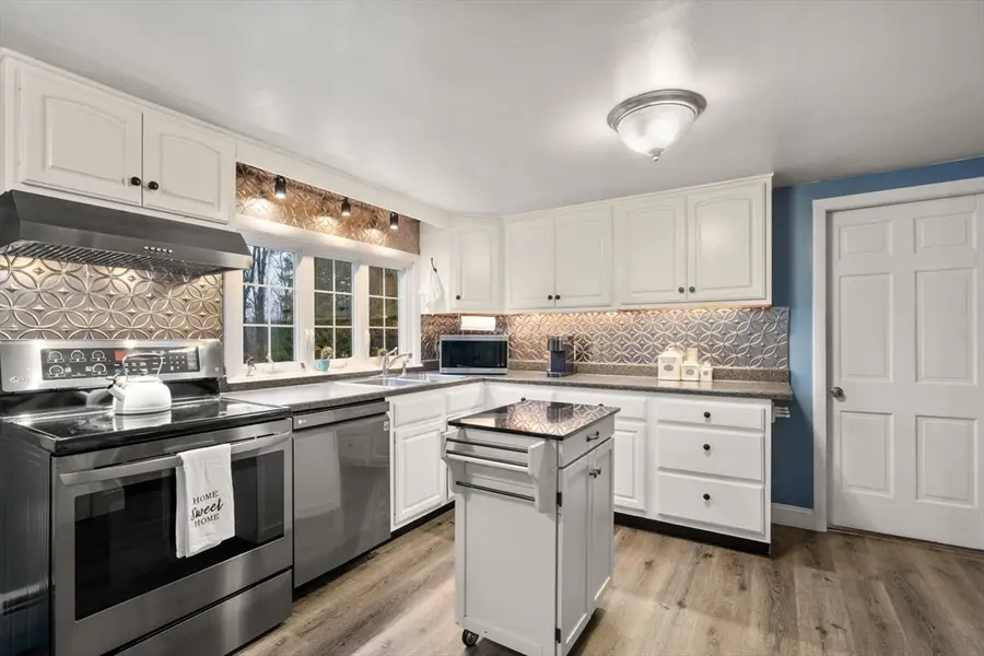 10 Old Millbury Rd, Oxford, MA 01540 - Image #3