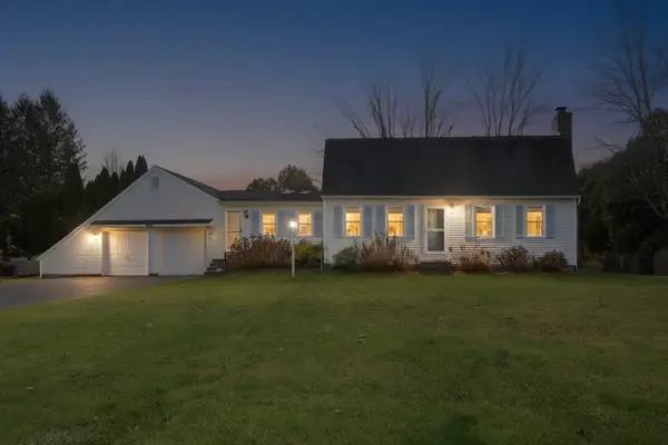 999 North St Ext, Agawam, MA 01030