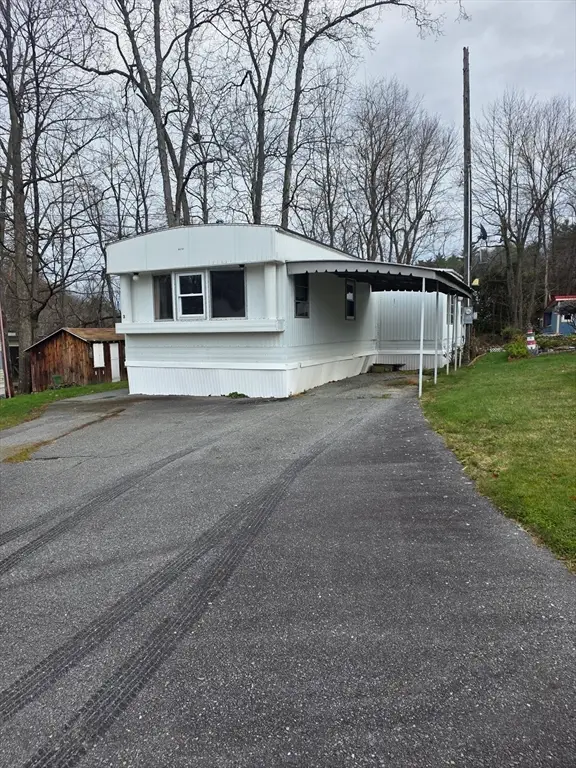 1790 Mass Avenue #3, Lunenburg, MA 01462 - Image #2