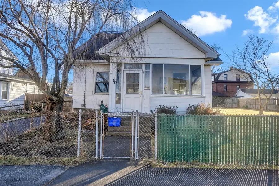 42 Arnodale Ave., Holyoke, MA 01040 - Image #2