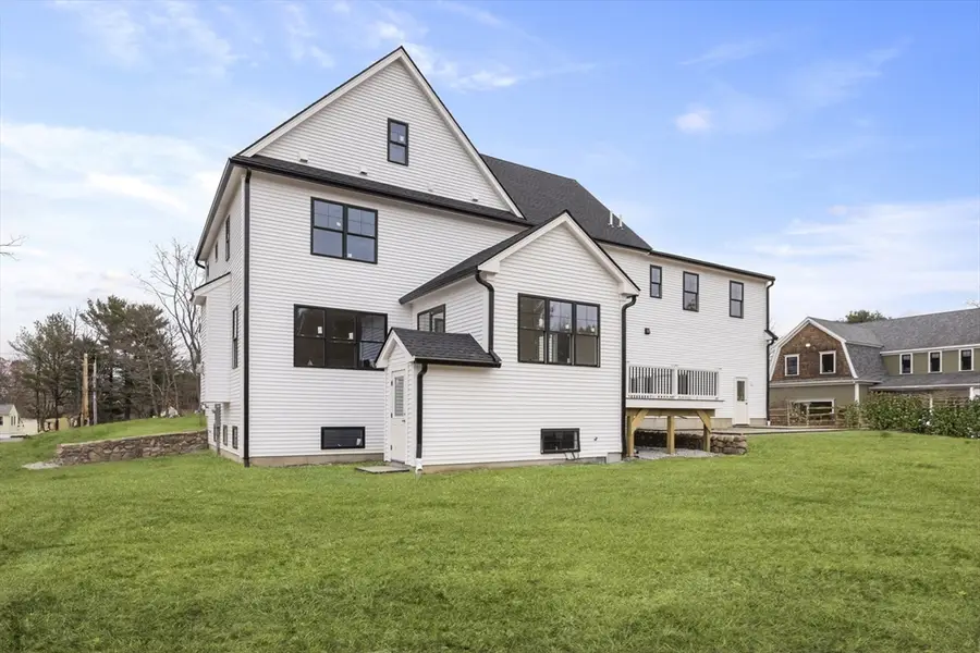 305 Harwood Ave, Littleton, MA 01460 - Image #3