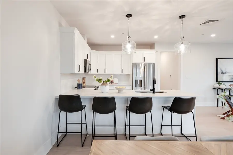 62 Foundry St #202, Wakefield, MA 01880 - Image #3