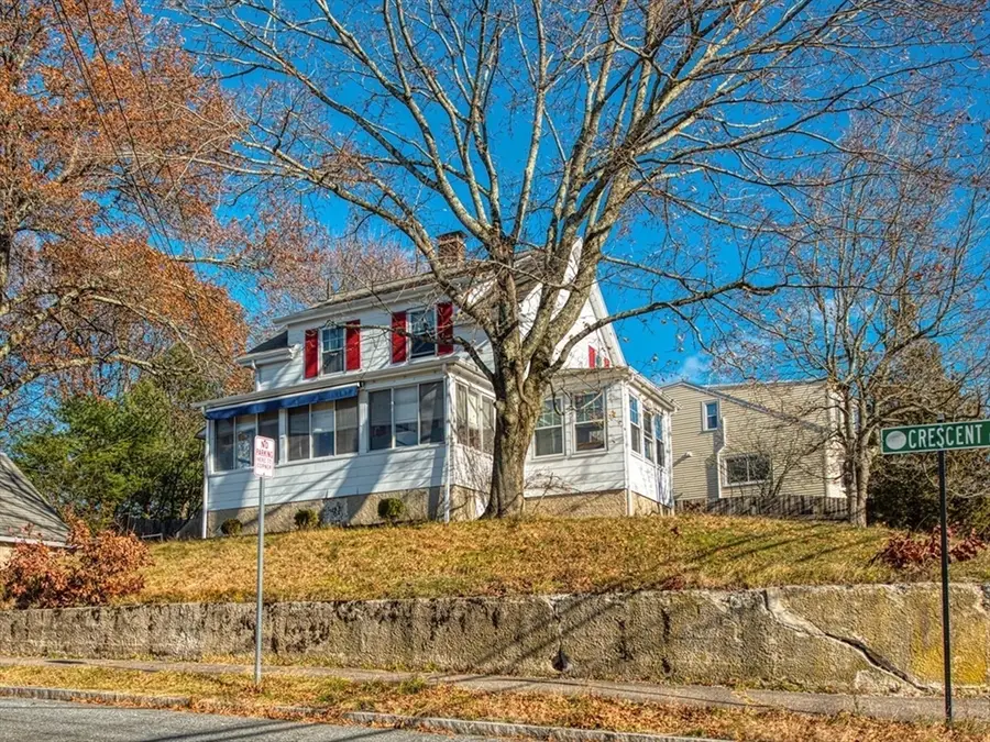 3 Crescent Rd, Needham, MA 02494 - Image #2