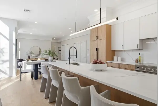 61 Hall Street #1, Waltham, MA 02453