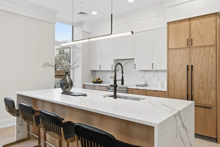 61 Hall Street #2, Waltham, MA 02453 - Image #3