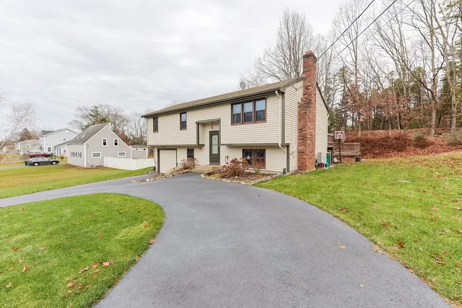 44 Montclair Drive, North Attleboro, MA 02760 - Image #2