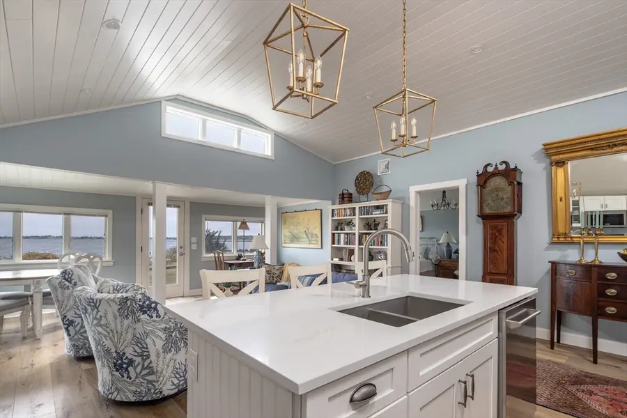 120 Balsam St, Fairhaven, MA 02719 - Image #2