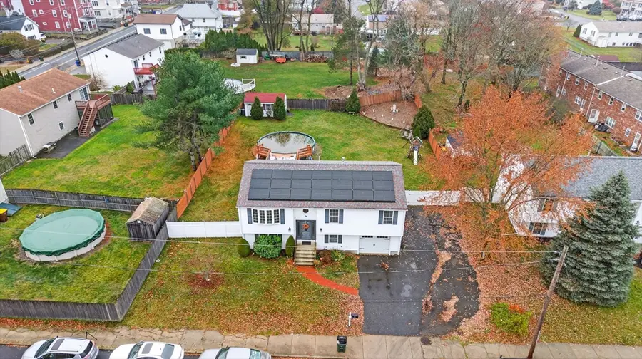 36 Fordney St, Fall River, MA 02720 - Image #2