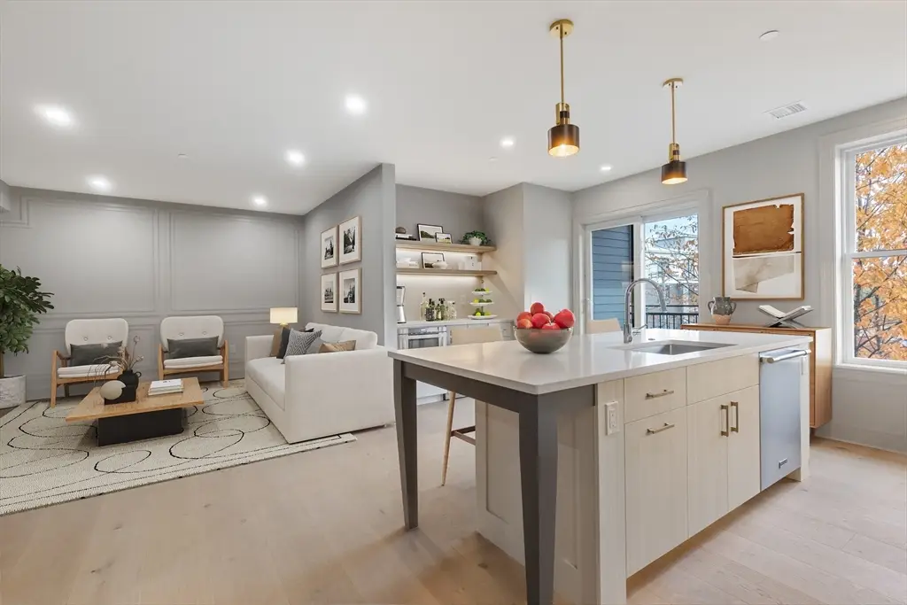 59 Spear Street #302, Quincy, MA 02169 - Image #1