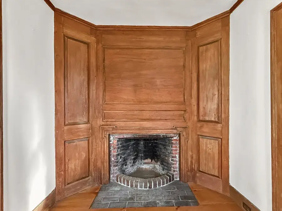 446 Westford St, Dunstable, MA 01827 - Image #2