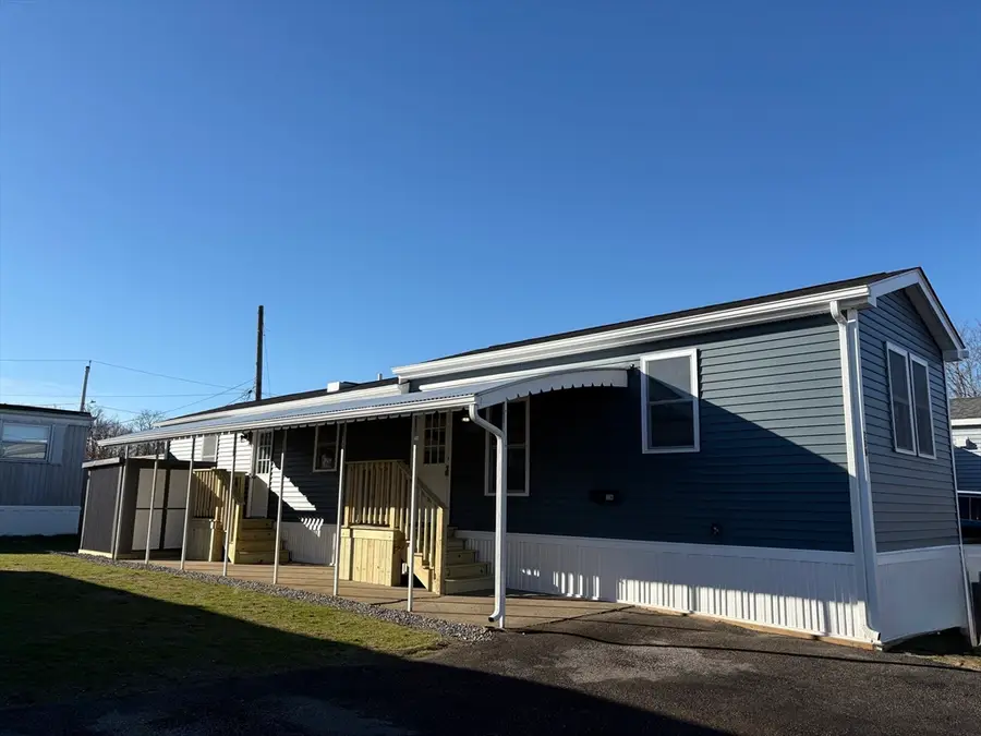 300 East Washington #20N, North Attleboro, MA 02760 - Image #2