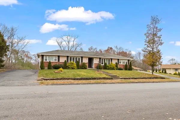 45-45A Kinglet Dr, Shrewsbury, MA 01545