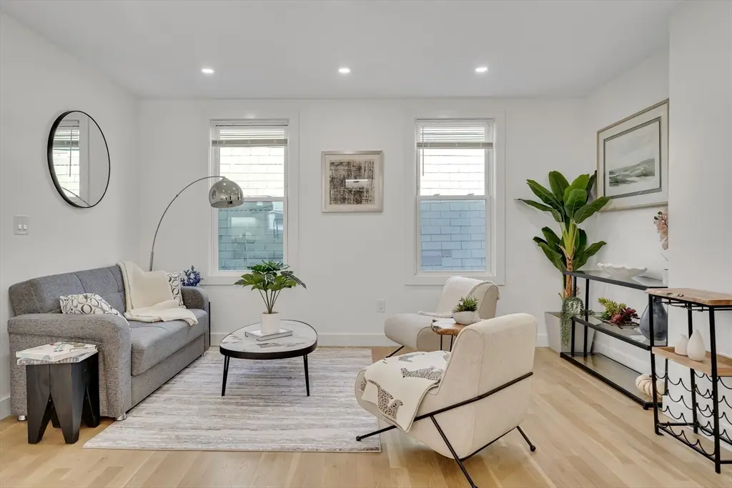 63 Oak St #2, Somerville, MA 02143 - Image #1