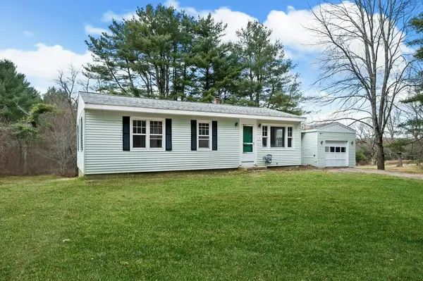 38 S Spencer Rd, Spencer, MA 01562