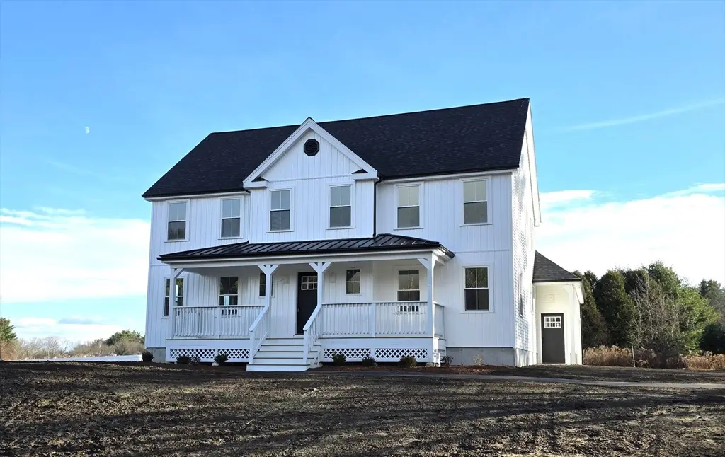 38 Hemlock Street, Douglas, MA 01516 - Image #1