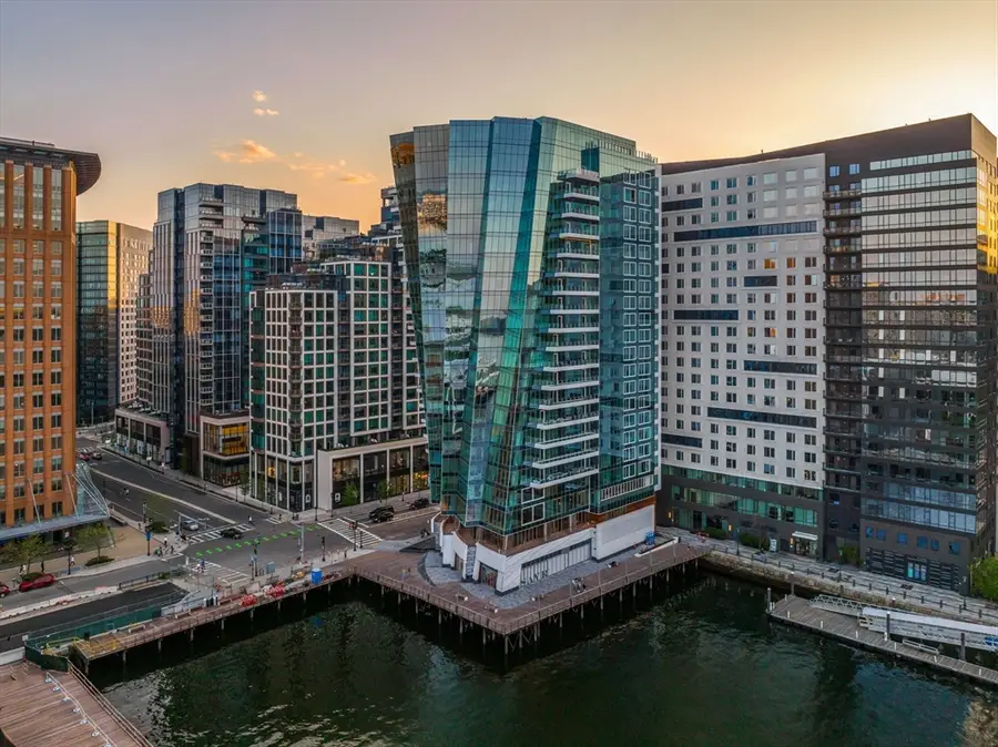 150 Seaport Blvd #17C, Boston, MA 02210 - Image #2