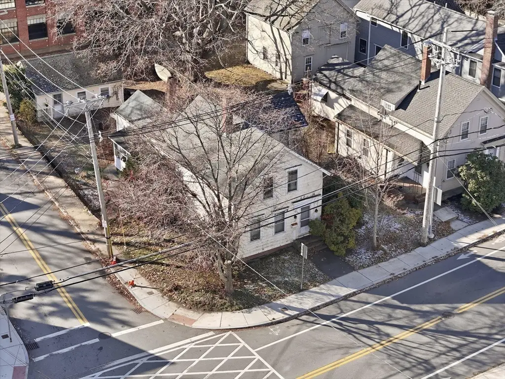 118 Elm St, Amesbury, MA 01913 - Image #1